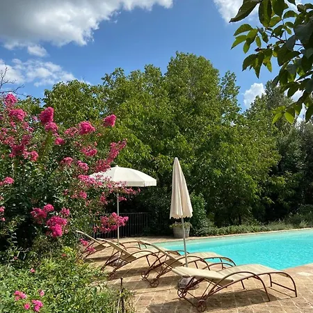 Le Noci Farm stay *