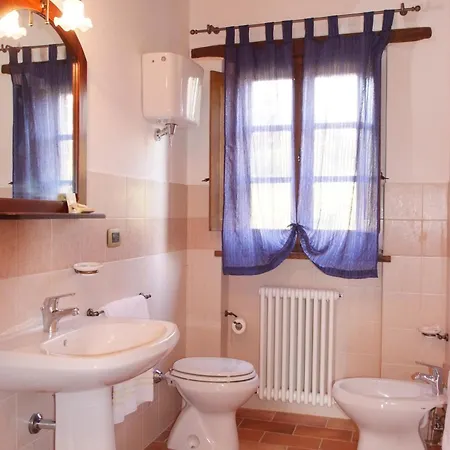 Le Noci Farm stay *